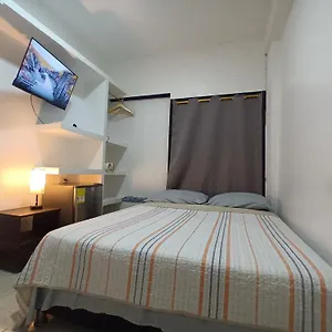 Confortable Y Central Habitacion A 1 Cuadra De La Playa Habitación en casa particular